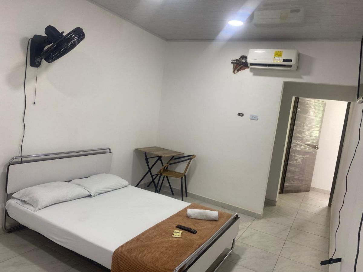 كالي Petronio'S Hostel المظهر الخارجي الصورة
