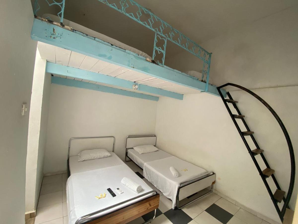 كالي Petronio'S Hostel المظهر الخارجي الصورة