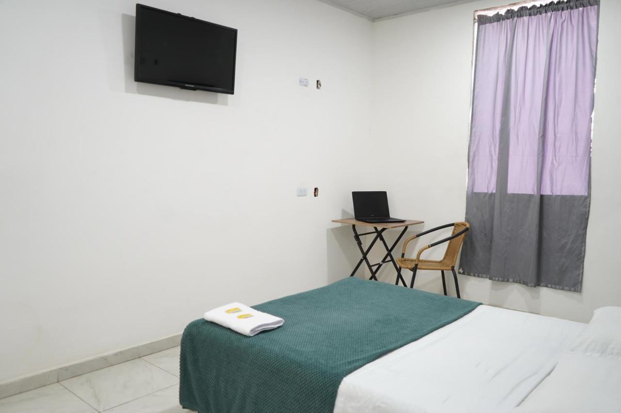 كالي Petronio'S Hostel المظهر الخارجي الصورة